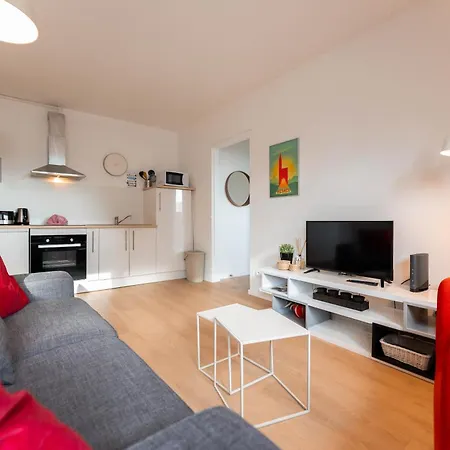 Le 16 - Parking Center