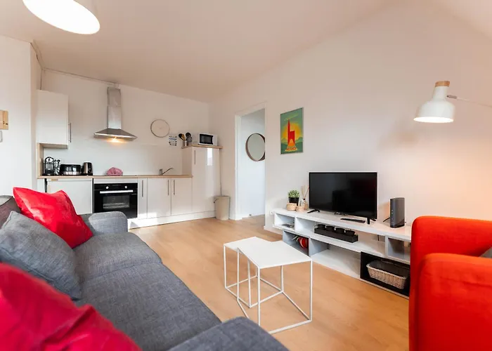 Le 16 - Parking Center